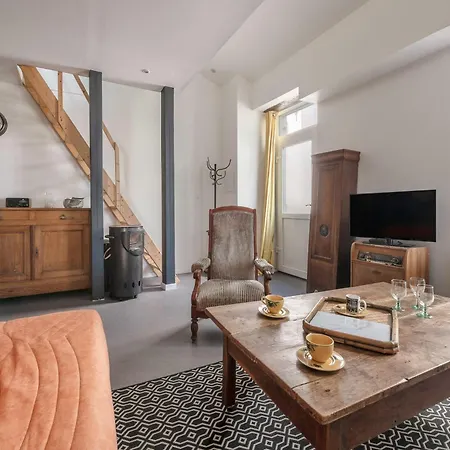 Дом отдыха Maison De Bourg Pour 4 A 500m De La