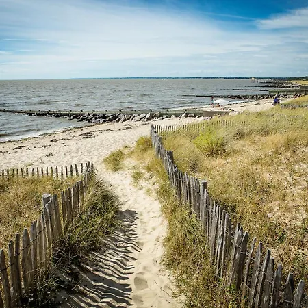 Maison De Bourg Pour 4 A 500m De La
