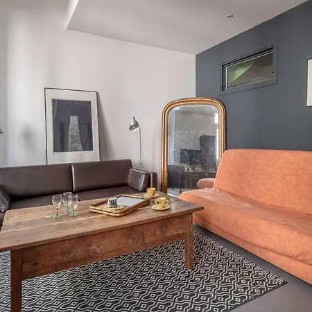 Дом отдыха Maison De Bourg Pour 4 A 500m De La Ла-Бернери-ан-Рец